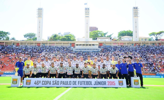 Campeão da Copa SP, Timão ainda não pagou garotos por títulos em 2014