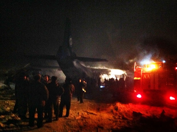 [Internacional] Queda de avião de carga deixa mortos na Sibéria 000_dv1599884