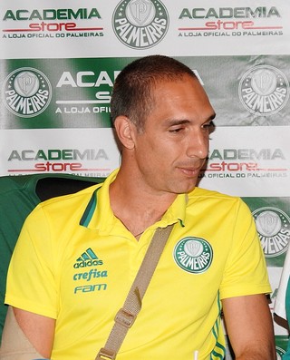 Prass defende Vagner e pede mais calma com goleiros 