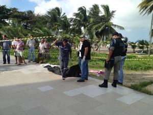 Afogamento aconteceu na praia de Tambau (Foto: Walter Paparazzo/G1)
