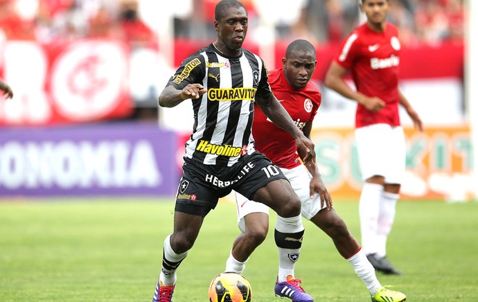 Seedorf Internacional e Botafogo (Foto: Nabor Goulart / Agência estado) Seedorf Internacional e Botafogo (Foto: Nabor Goulart / Agência estado)