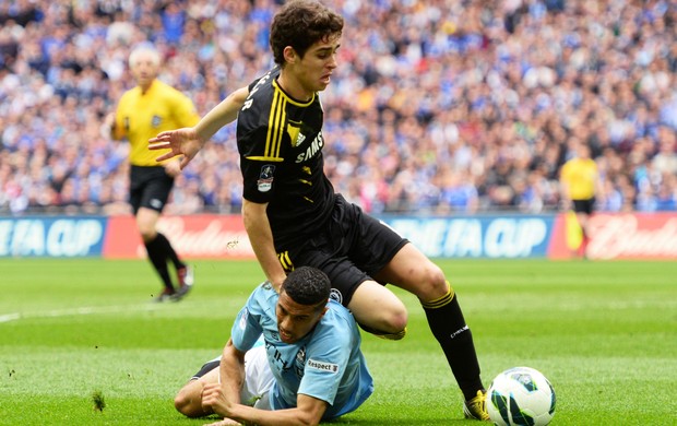 oscar Clichy chelsea x manchester city (Foto: Getty Images)