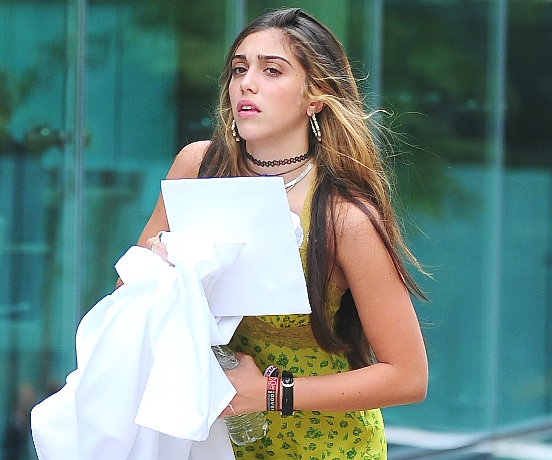 Lourdes Maria Ciccone Leon, a filha de Madonna com o personal trainer cubano Carlos Leon, vai chegar à maioridade em outubro. Ela vem se dedicando ao mundo da moda e dos figurinos, e parece interessada em ser estilista. (Foto: Getty Images)