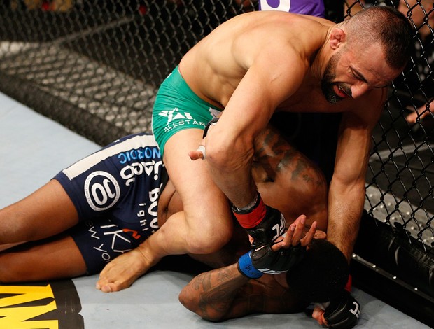 Reza Madadi x Michael Johnson UFC Suécia (Foto: Getty Images)