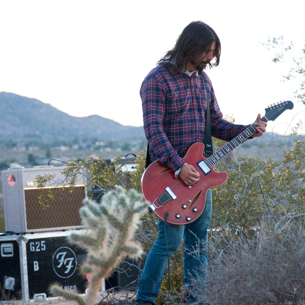 Dave Grohl, do Foo Fighters: banda afivela as malas rumo ao Brasil no próximo mês  (Foto: Divulgação)