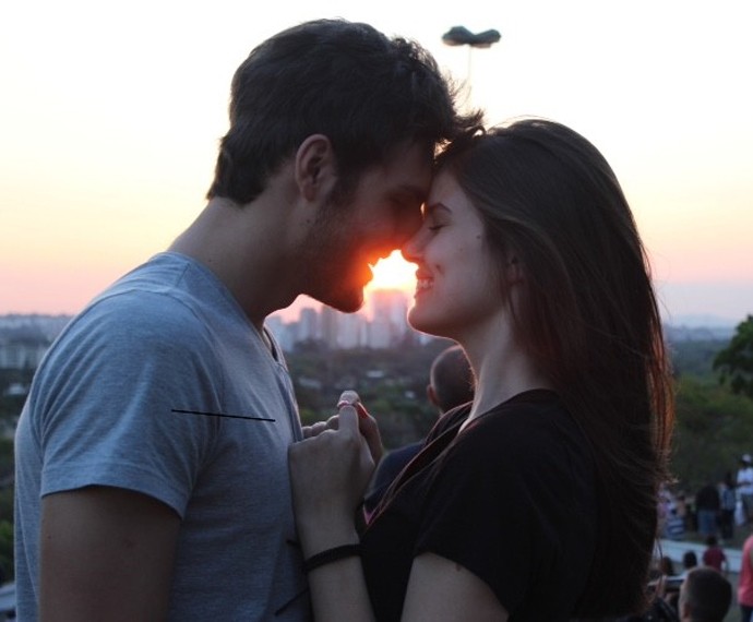 Camila Queiroz é muito apaixonada pelo namorado (Foto: Arquivo Pessoal)