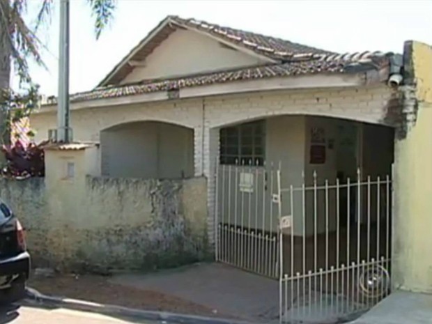 No Distrito da Conceição, casa alugada funciona como posto de saúde. (Foto: Reprodução / TV TEM) No Distrito da Conceição, casa alugada funciona como posto de saúde. (Foto: Reprodução / TV TEM)