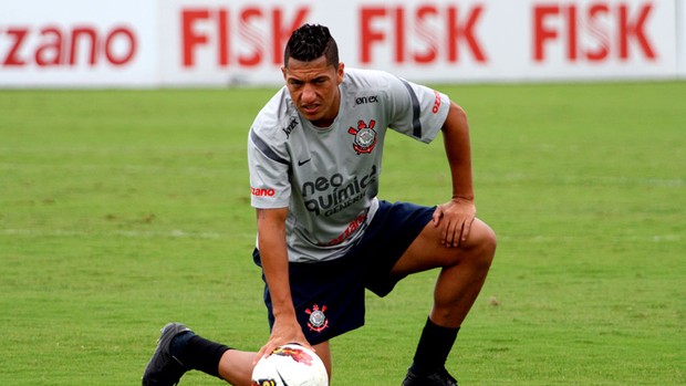 Ralf - Treino Corinthians (Foto: Anderson Rodrigues / globoesporte.com)