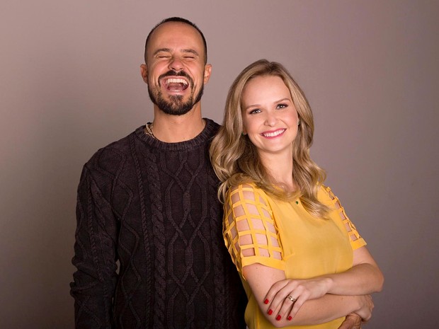 Os atores Paulo Vilhena e Fernanda Rodrigues, que apresentam o espetáculo Tô grávida no Teatro dos Bancários, em Brasília, neste sábado e domingo (8 e 9) (Foto: Deca Produções/Divulgação)