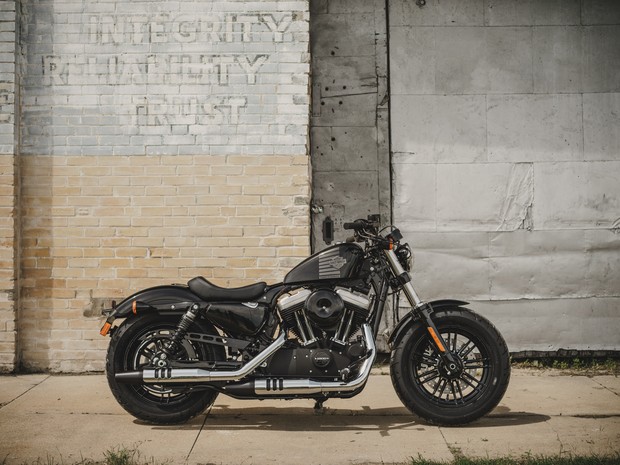 harley_davidson_apresenta