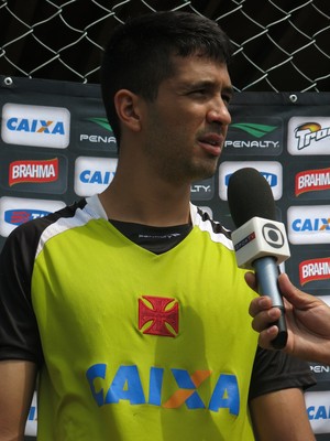 luan treino vasco (Foto: André Casado)