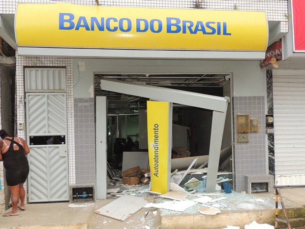 Bancos (Foto: Edmarcos Mendes / Blog Amarelinho10)