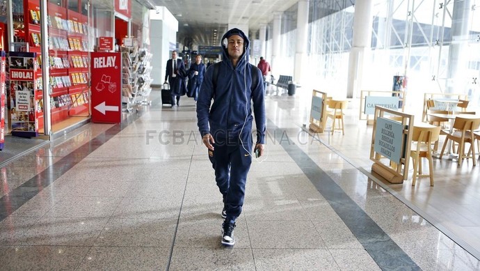 Neymar Barcelona viagem Londres (Foto: DivulgaÃƒÂ§ÃƒÂ£o/Site oficial do Barcelona)