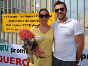 Casal de Campinas se conheceu durante protestos por causa de atraso na entrega de apartamentos em Campinas (Foto: Fernando Pacífico/G1 Campinas) Casal de Campinas se conheceu durante protestos por causa de atraso na entrega de apartamentos em Campinas (Foto: Fernando Pacífico/G1 Campinas)