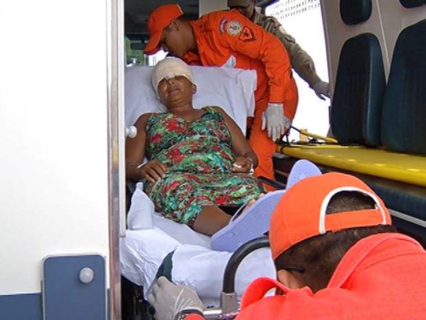 Nona vítima de escalpelamento foi transferida do Marajó para Belém neste sábado (11). (Foto: Reprodução/TV Liberal)