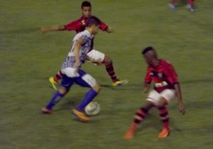 Flamengo x Aquidauanense, em Bauru, pela Copinha-2014 (Foto: Sérgio Pais)