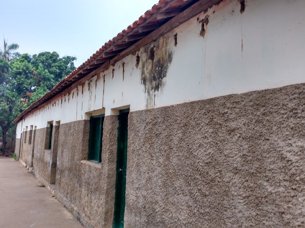 Falhas estruturais motivaram interdição de escolas indígenas na TI São Marcos (Foto: PRMT-Barra do Garças/Divulgação)