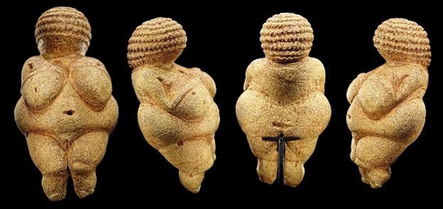 Vênus de Willendorf foi esculpida há 30 mil anos durante o Paleolítico Superior  (Foto: Creative Commons)