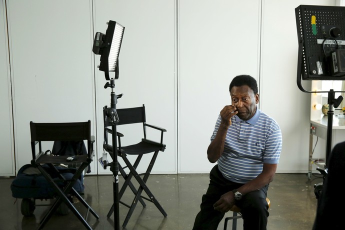 Itens a leilão de Pelé (Foto: Reuters)