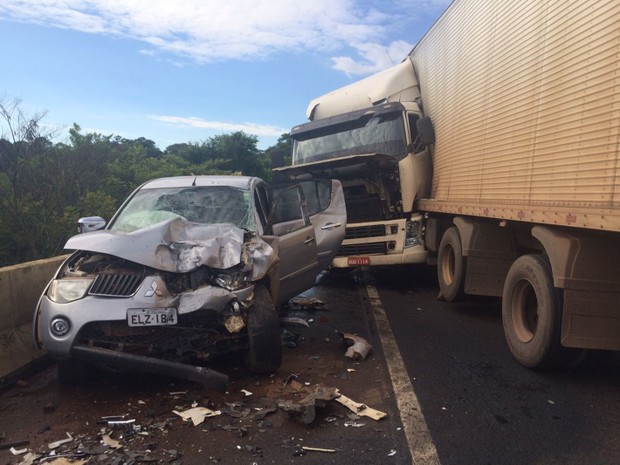 G1 Acidente Na Rodovia Br 153 Deixa Seis Feridos Em Rio Preto