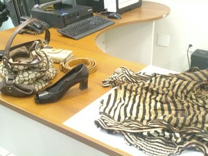 Objetos de Maria das Graças estavam com o assassino (Foto: Polícia Civil/Divulgação)