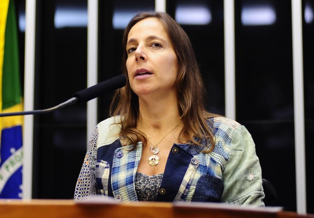 A deputada Mara Gabrilli (PSDB-SP) discursa na Câmara dos Deputados (Foto: Gustavo Lima/Agência Câmara)
