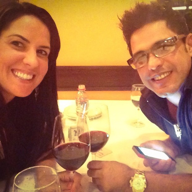 Graciele Lacerda e Zezé Di Camargo jantam juntos (Foto: Instagram/ Reprodução)