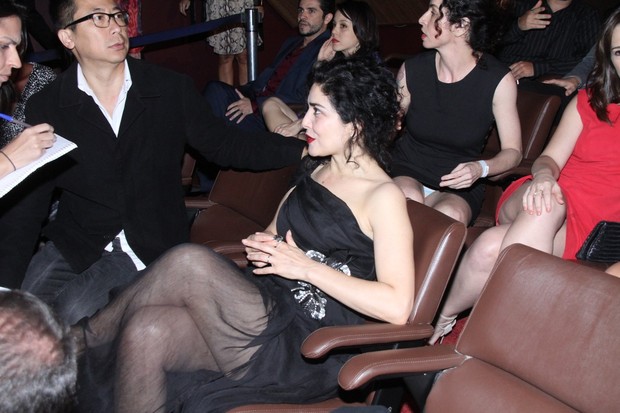 Letícia Sabatella em premiação de cinema no Rio (Foto: Marcos Ferreira e Thyago Andrade-Foto Rio News)