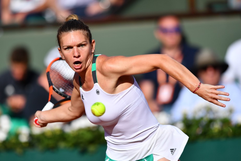 Halep supera Pliskova, disputa título de Roland Garros e nº 1 do mundo