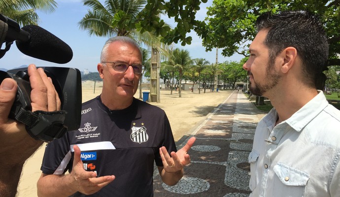 Dorival Junior conversou com o repórter Renato Cury (Foto: Sergio Gandolphi)