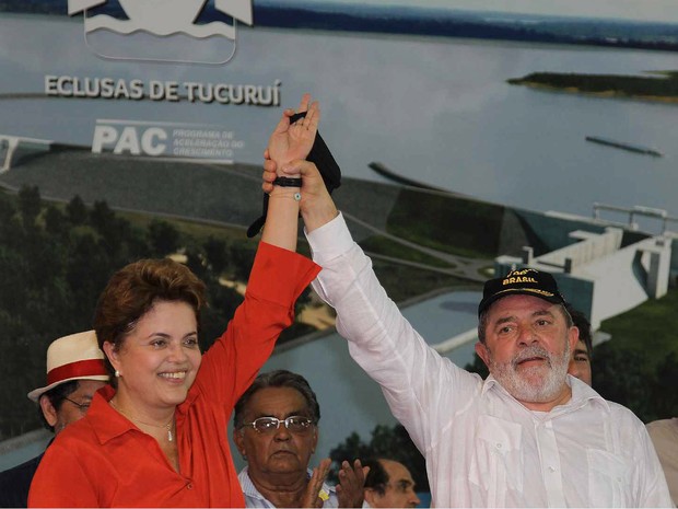 A então recém eleita presidente Dilma Rousseff participa da cerimônia de inauguração das eclusas da Usina Hidrelétrica de Tucuruí, no Pará, com o então presidente Lula em novembro de 2010 (Foto: Ricardo Stuckert/PR)