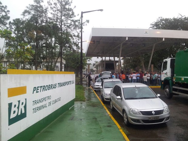 Mobilização também aconteceu no terminal de Cubatão, em Pilões (Foto: Divulgação/Sindipetro-LP)