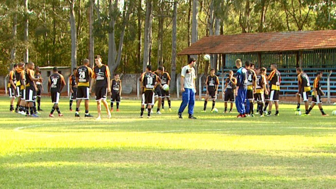 Rio Branco-SP Tigre Americana treino (Foto: Márcio de Campos / EPTV)