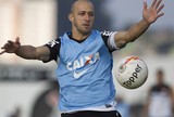 Aos 35 anos, lateral Alessandro anuncia aposentadoria no Corinthians