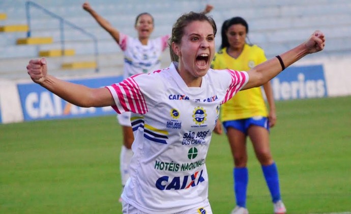 Djenifer Becker gol 2 São José Tiradentes futebol feminino (Foto: Danilo Sardinha/GloboEsporte.com)