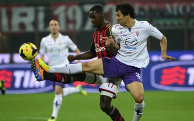 Zapata e Ryder Matos Milan x Fiorentina (Foto: AFP)