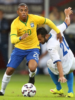 Robinho Brasil x Honduras (Foto: AFP)