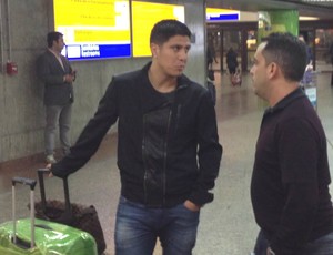 Cristaldo vai à Academia, mas sai ainda sem contrato com o Palmeiras
