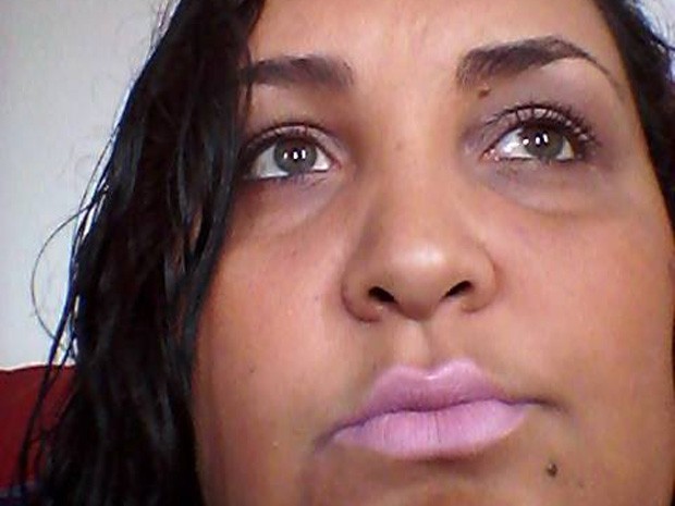 Família conta que Kelly Cristina, desparecida há 3 dias, havia passado por um grande trauma no início do ano com a morte do marido, mas que se recuperou gradativamente com a descoberta da gravidez (Foto: Reprodução/Facebook) Família conta que Kelly Cristina, desparecida há 3 dias, havia passado por um grande trauma no início do ano com a morte do marido, mas que se recuperou gradativamente com a descoberta da gravidez (Foto: Reprodução/Facebook)