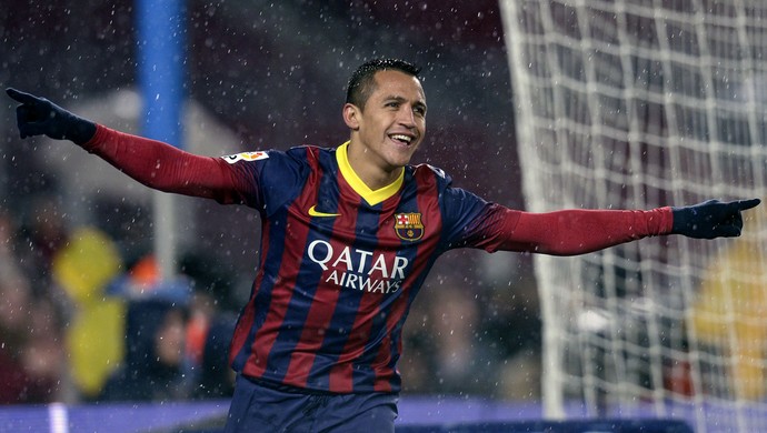 Alexis Sanchez gol Barcelona (Foto: AFP)