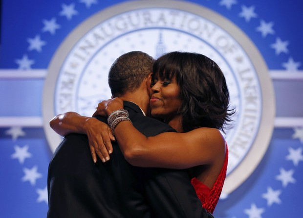 Barack Obama e Michelle Obama dançam em baile em Washington, nos Estados Unidos (Foto: Rick Wilking/ Reuters/ Agência)