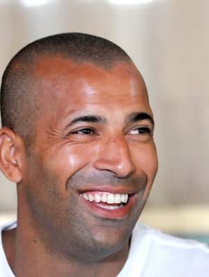 Sheik se reapresenta ao Corinthians em janeiro, mas dificilmente fica no clube