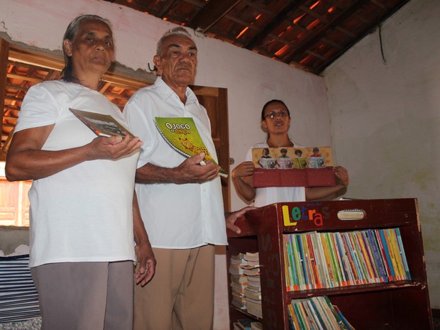 Luís do Rego Monteiro, 71 anos e Maria de Jesus, 62, foram incentivados pelas filhas (Foto: Patrícia Andrade/G1)