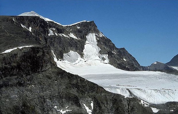 Na Suécia, montanha Kebnekaise está sofrendo com a mudança climática (Foto: Mg-k/Wikimedia Commons) Na Suécia, montanha Kebnekaise está sofrendo com a mudança climática (Foto: Mg-k/Wikimedia Commons)