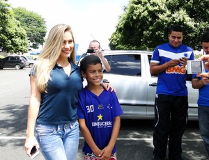 Renatinha, ex-BBB, no Cruzeiro (Foto: Ana Paula Moreira / Globoesporte.com)
