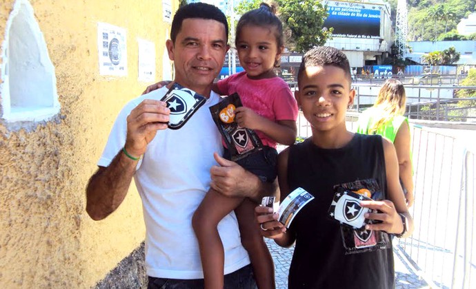 torcida do Botafogo na bilheteria (Foto: Divulgação / BFR) torcida do Botafogo na bilheteria (Foto: Divulgação / BFR)