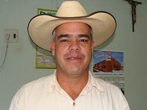 Ex-prefeito de Ribeirão Cascalheira Adario Carneiro foi morto a tiros nesta sexta-feira. (Foto: Prefeitura de Ribeirão Cascalheira/Divulgação)
