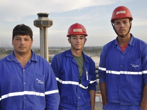 voar - [Brasil] Aficionado por avião, operário da obra de Viracopos sonha voar pela 1ª vez Nilson-fabio-daniel