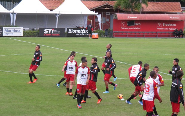 Osvaldo São Paulo treino (Foto: Carlos Augusto Ferrari)