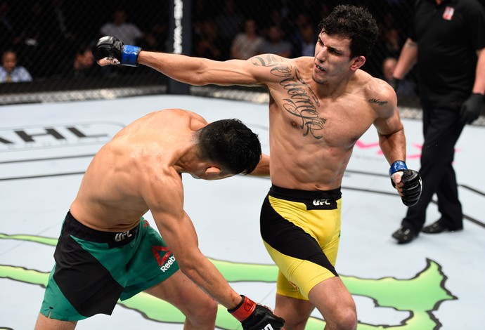 Felipe Sertanejo Erik Perez UFC México 3 (Foto: Getty Images) Felipe Sertanejo Erik Perez UFC México 3 (Foto: Getty Images)